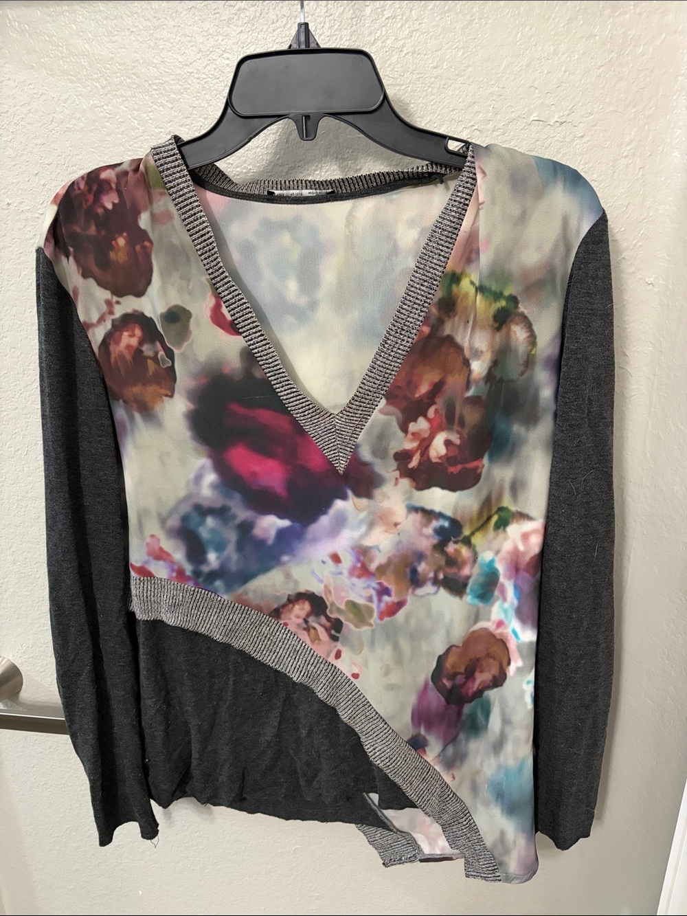 Zara V-Neck Sweater in Charcoal Gray with Multicolor Abstract Print